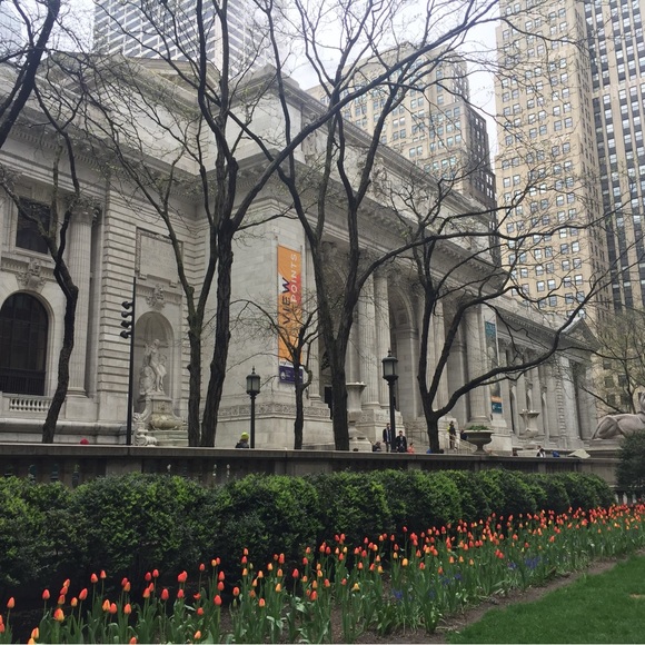 Meet your Posher, Loulisworld - Picture 3 of 5